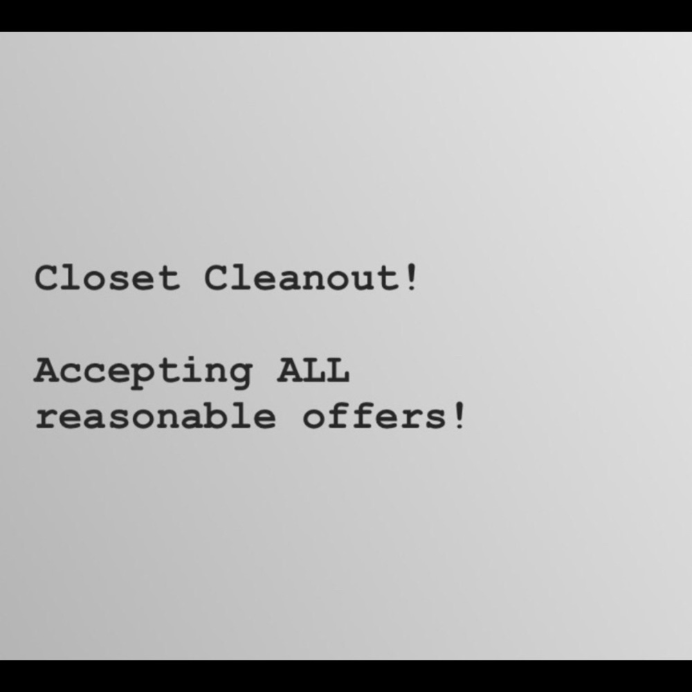 Closet Clean Out! Make an Offer!